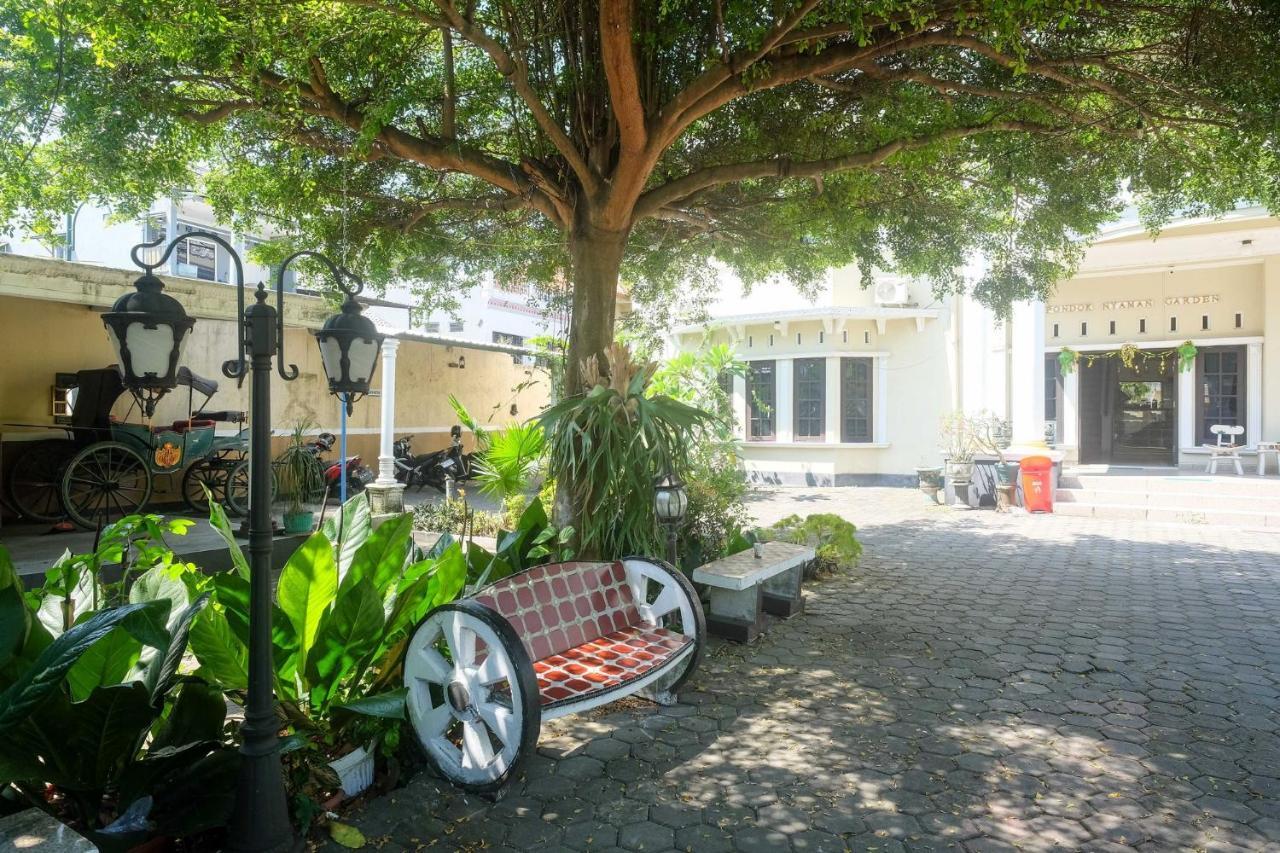 Hotel Reddoorz Near Umy Yogyakarta à Ngabean Extérieur photo